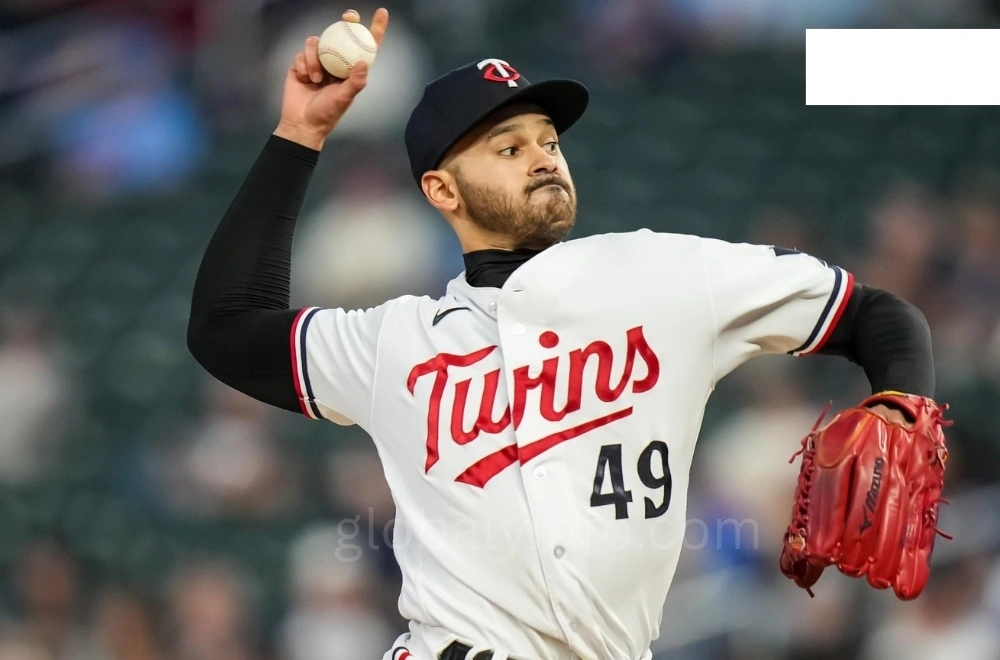 Twins send Jorge Alcalá to Red Sox for minor leaguer Andy Lugo