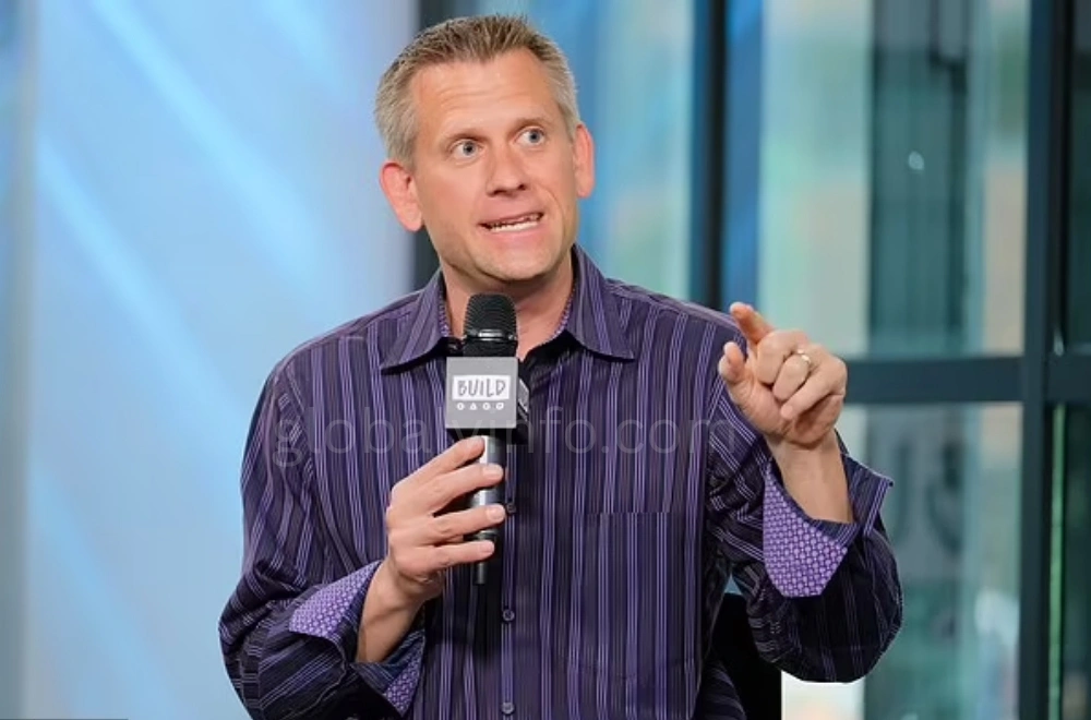John Brenkus, Founder and Host of ESPN’s ‘Sports Science,’ Dies
